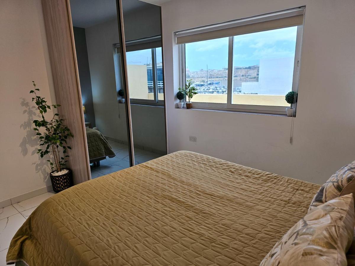 Mive Luxury Sea View Penthouse Apartment Gzira Екстериор снимка